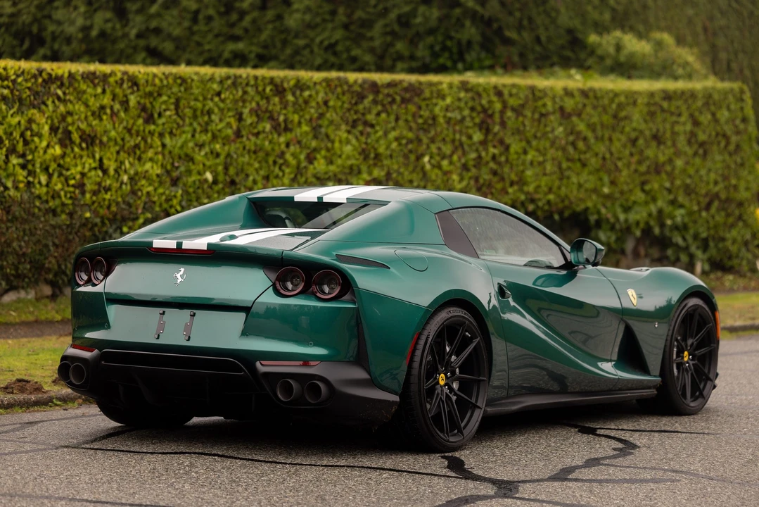 2022 Ferrari 812 GTS - Image 29 of 31