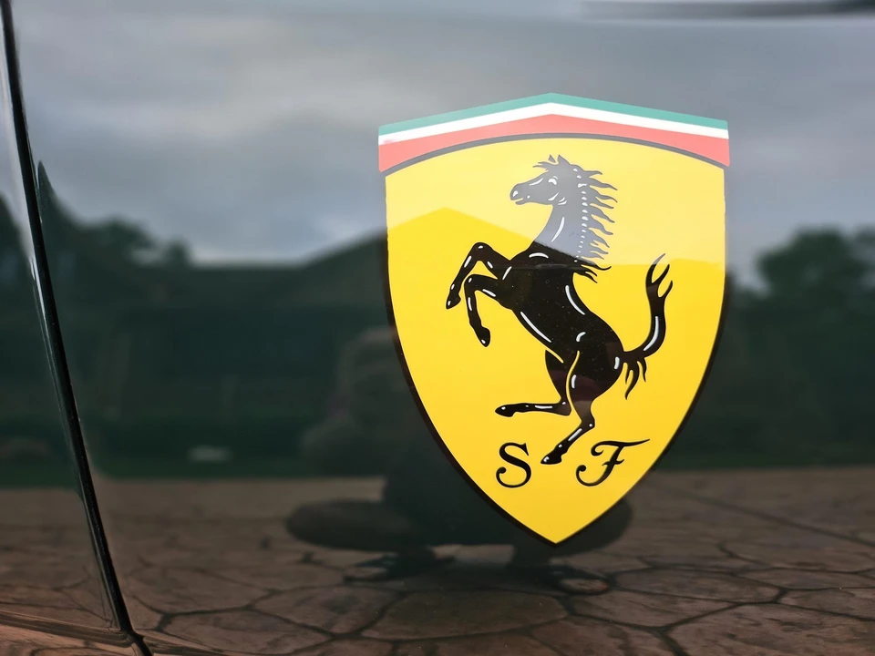 2022 Ferrari 812 GTS - Image 30 of 31