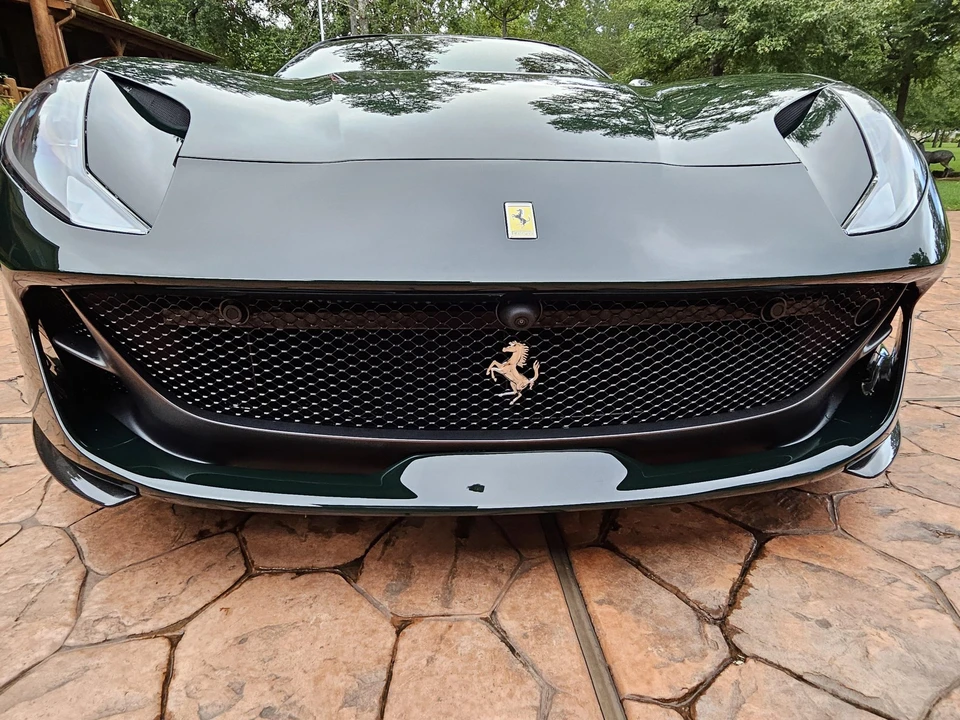 2022 Ferrari 812 GTS - Image 29 of 31