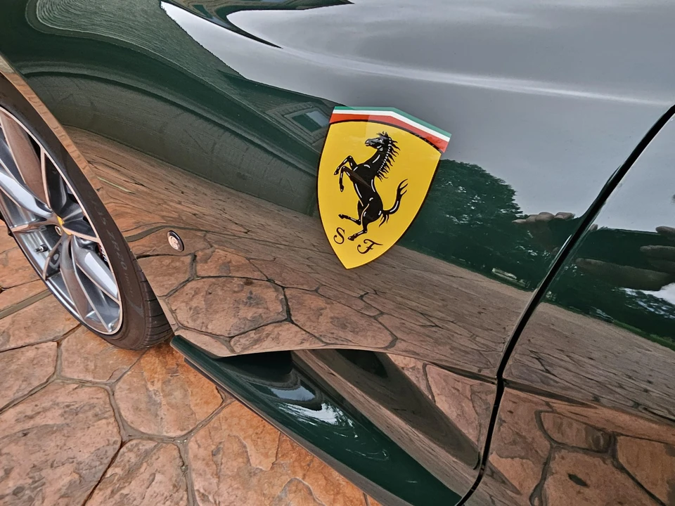 2022 Ferrari 812 GTS - Image 19 of 31