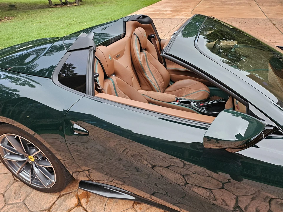 2022 Ferrari 812 GTS - Image 27 of 31