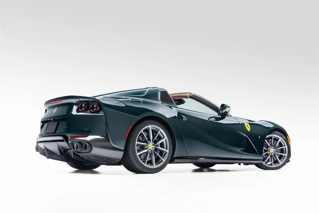2022 Ferrari 812 GTS - Image 25 of 31