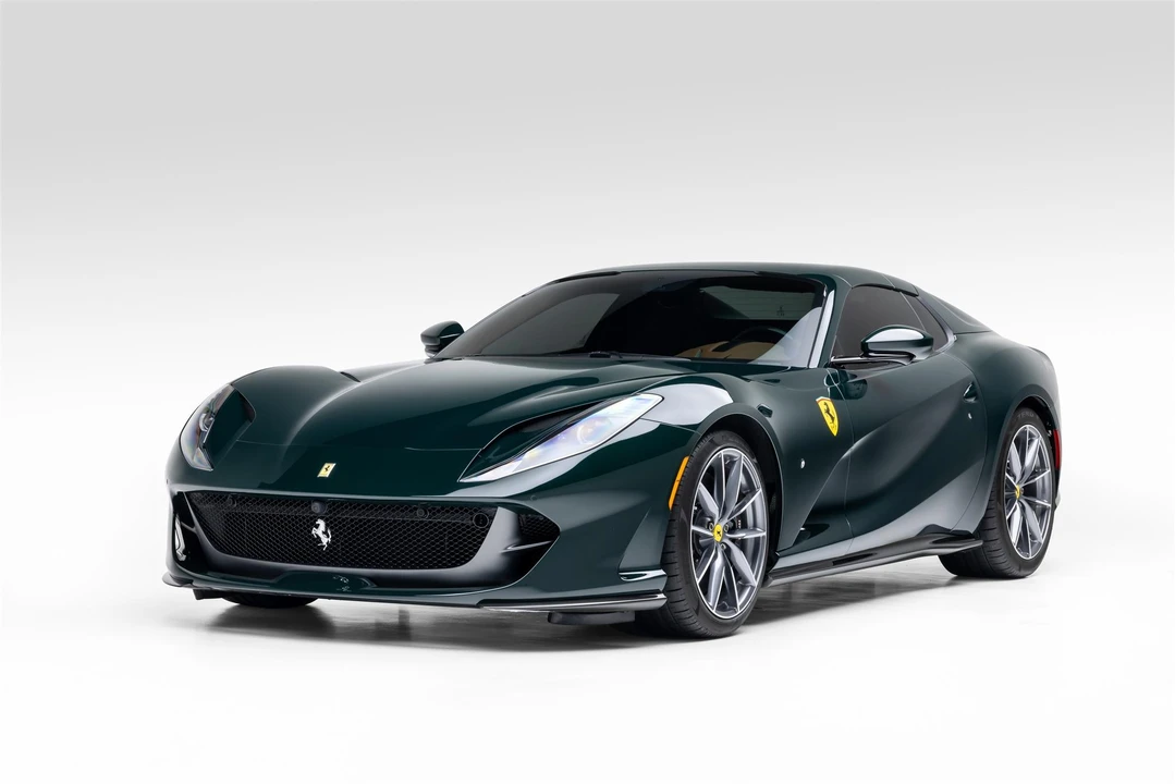 2022 Ferrari 812 GTS - Image 27 of 31