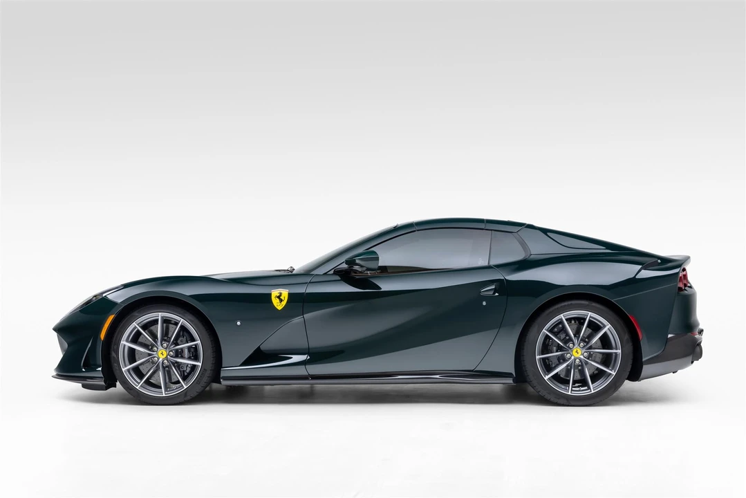 2022 Ferrari 812 GTS - Image 28 of 31
