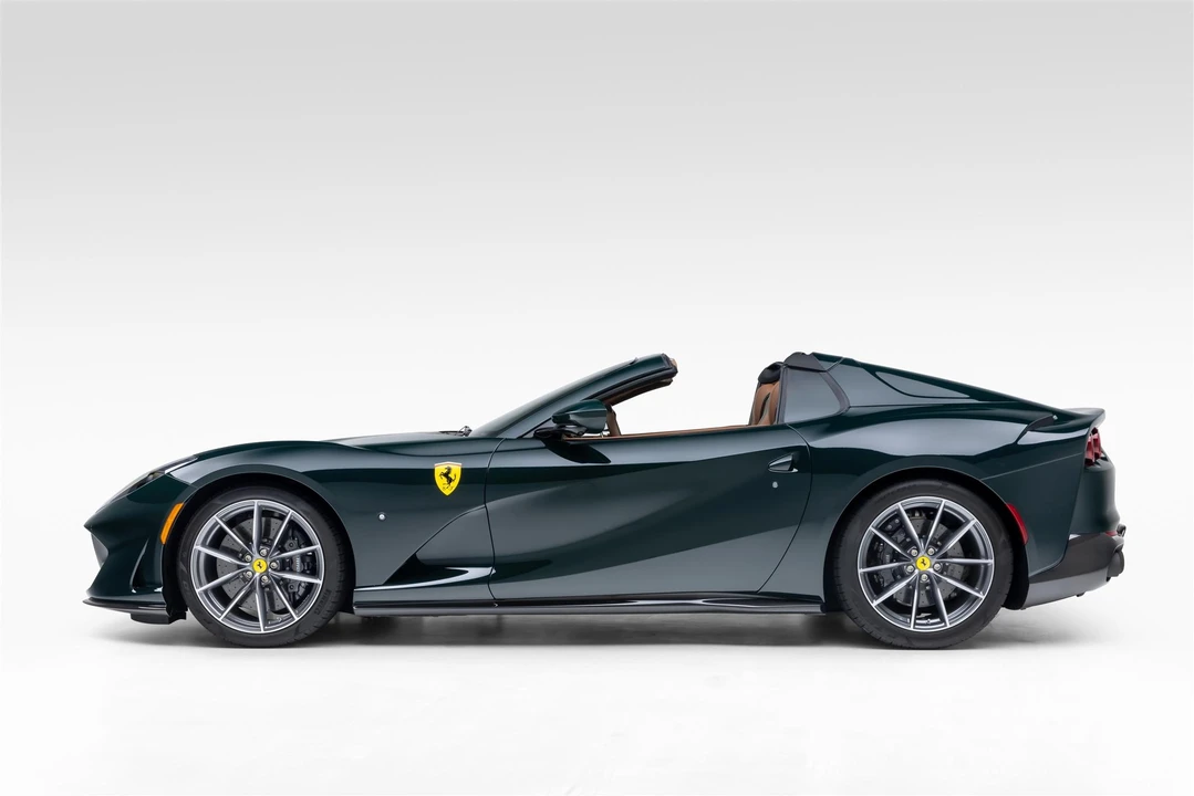 2022 Ferrari 812 GTS - Image 21 of 31