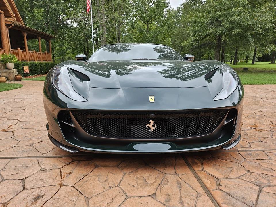 2022 Ferrari 812 GTS - Image 7 of 31