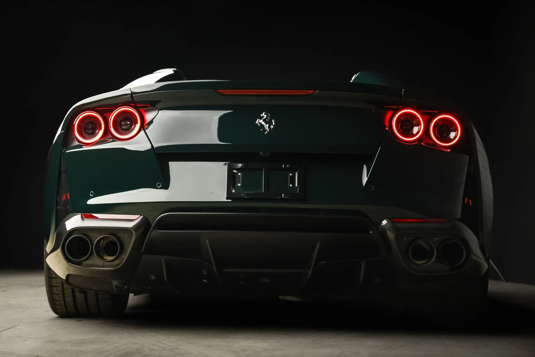 2022 Ferrari 812 GTS - Image 10 of 31