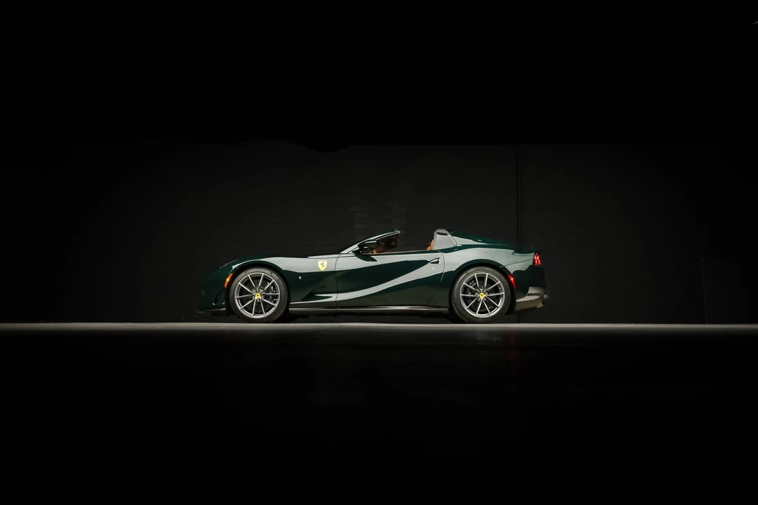 2022 Ferrari 812 GTS - Image 5 of 31