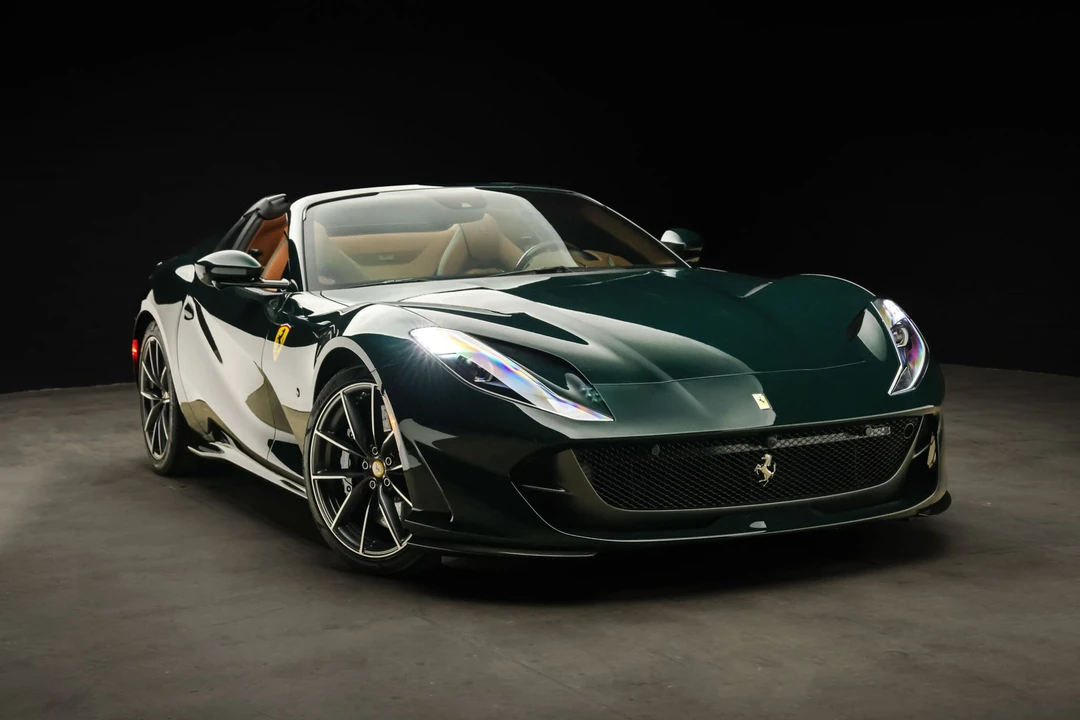 2022 Ferrari 812 GTS - Image 15 of 31