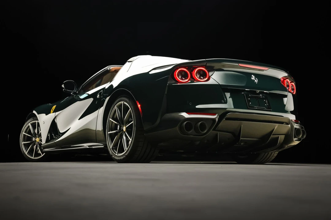 2022 Ferrari 812 GTS - Image 7 of 31