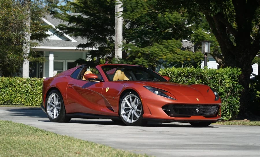 2022 Ferrari 812 GTS - Image 12 of 31