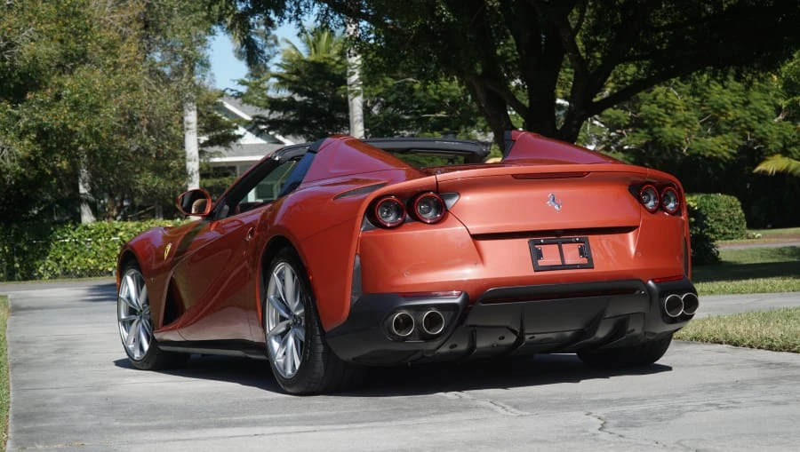 2022 Ferrari 812 GTS - Image 10 of 31