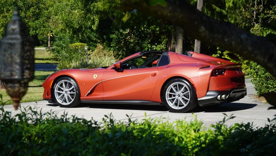 2022 Ferrari 812 GTS - Image 18 of 31