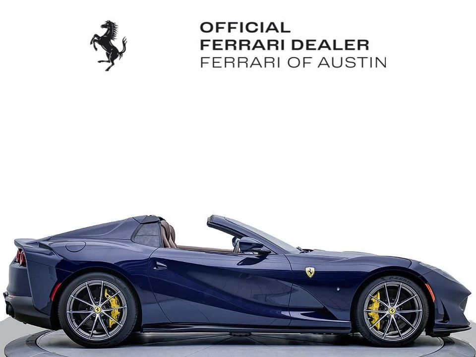 2022 Ferrari 812 GTS - Image 9 of 31