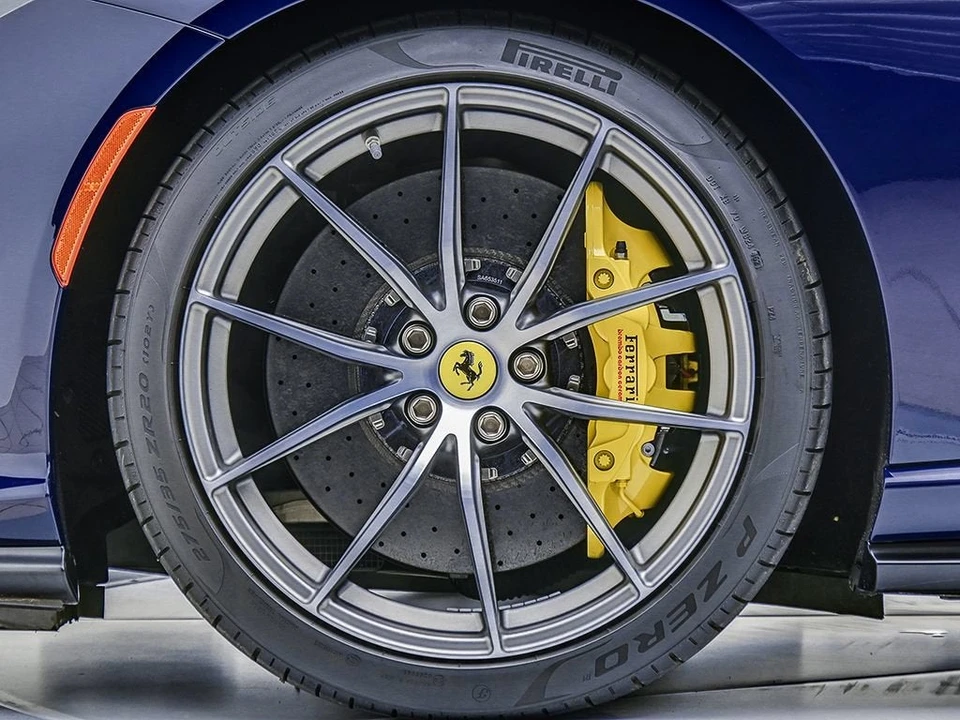 2022 Ferrari 812 GTS - Image 31 of 31