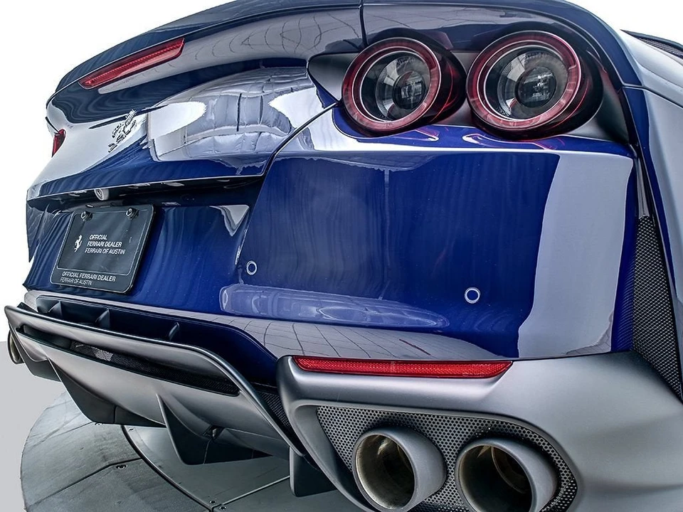2022 Ferrari 812 GTS - Image 27 of 31