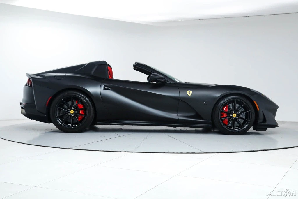2022 Ferrari 812 GTS - Image 10 of 21