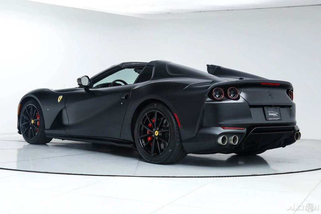2022 Ferrari 812 GTS - Image 8 of 21