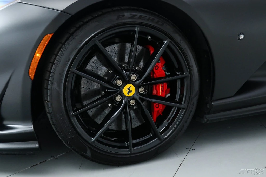 2022 Ferrari 812 GTS - Image 16 of 21