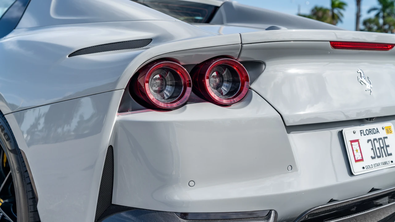 2022 Ferrari 812 GTS - Image 22 of 31