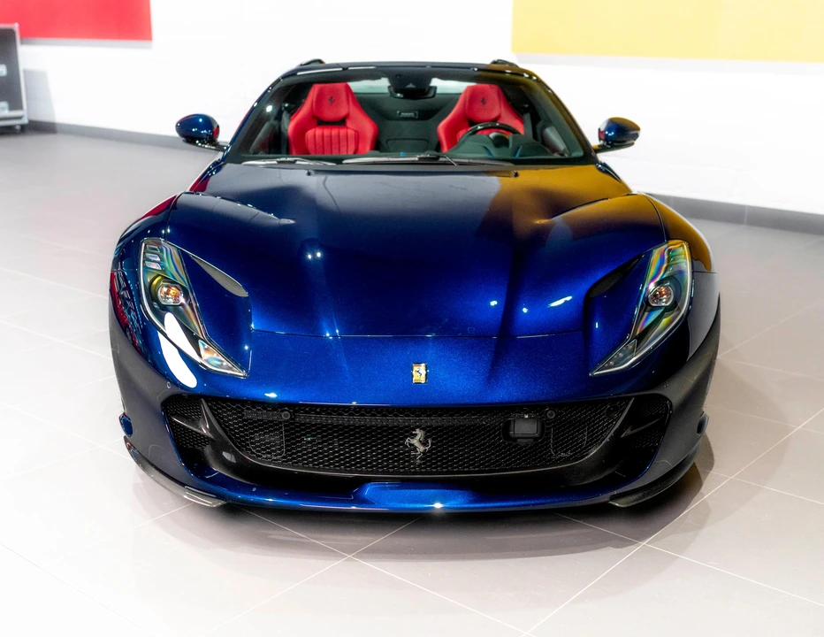 2022 Ferrari 812 GTS - Image 7 of 31