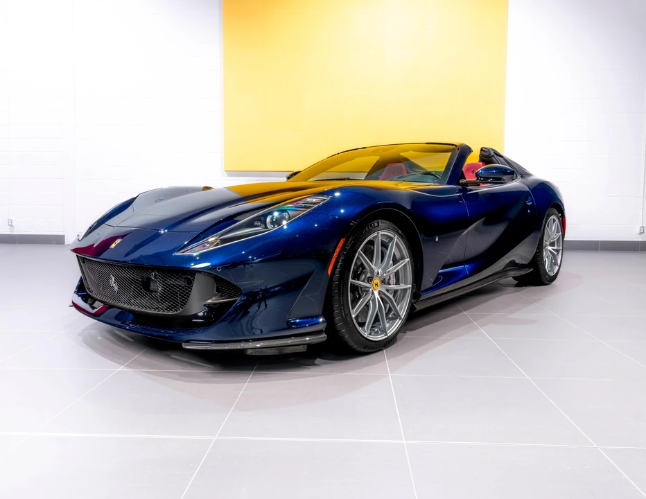 2022 Ferrari 812 GTS - Image 9 of 31