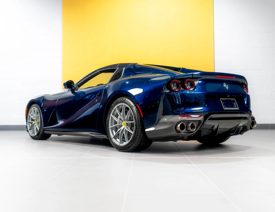 2022 Ferrari 812 GTS - Image 11 of 31