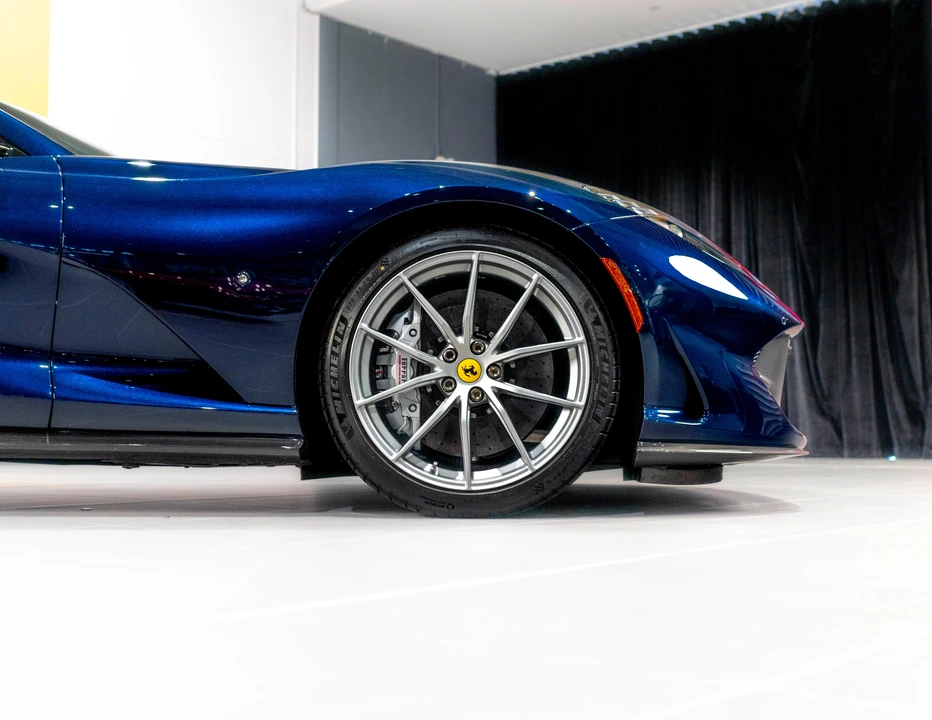 2022 Ferrari 812 GTS - Image 29 of 31