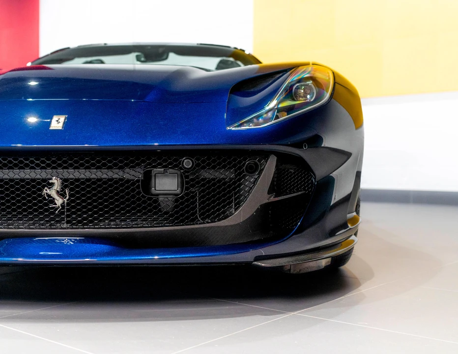 2022 Ferrari 812 GTS - Image 25 of 31
