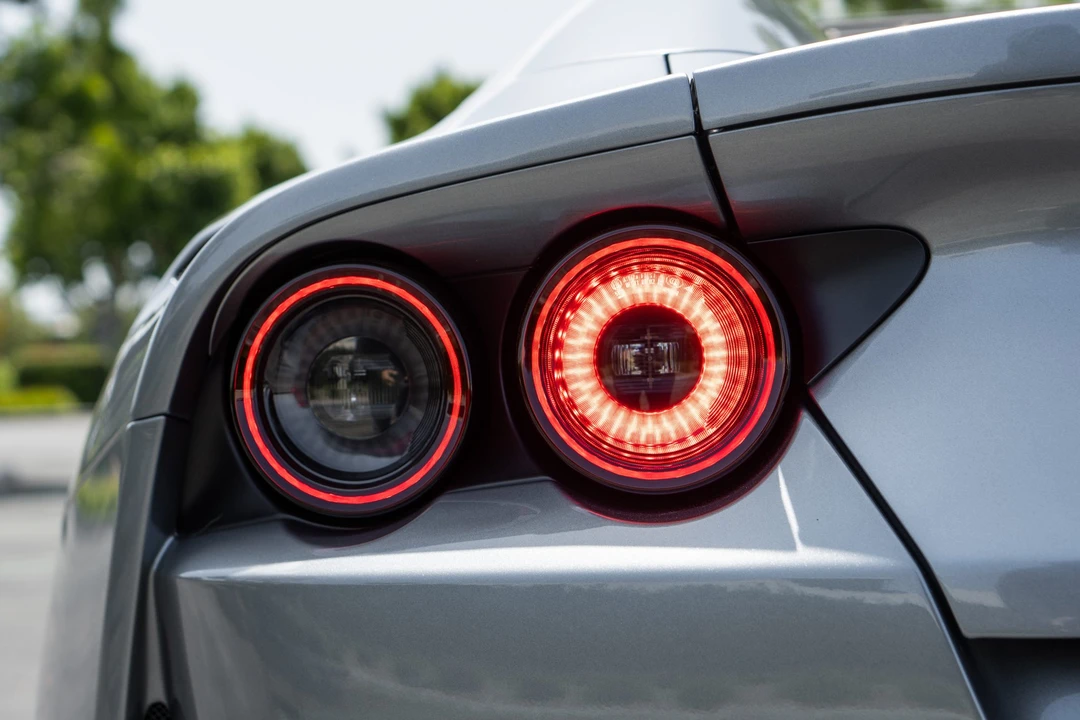 2022 Ferrari 812 GTS - Image 28 of 31