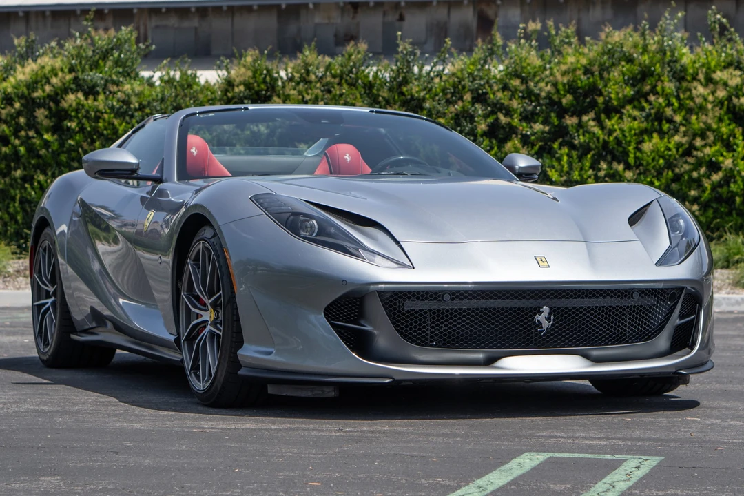 2022 Ferrari 812 GTS - Image 4 of 31