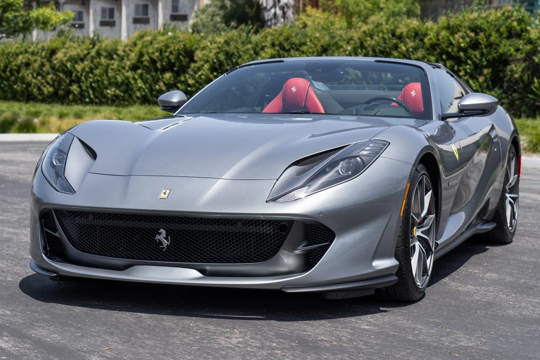 2022 Ferrari 812 GTS - Image 2 of 31