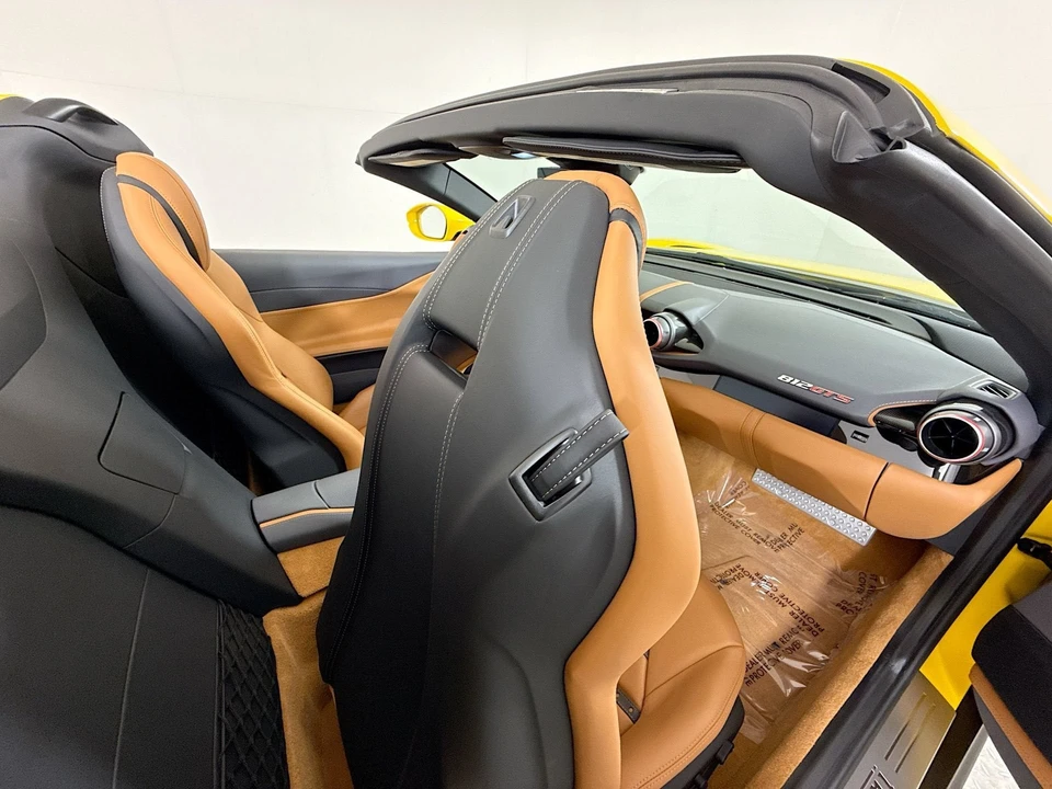 2022 Ferrari 812 GTS - Image 22 of 28