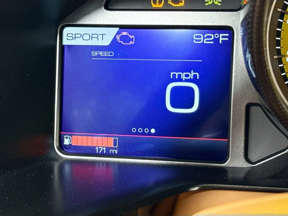 2022 Ferrari 812 GTS - Image 11 of 28