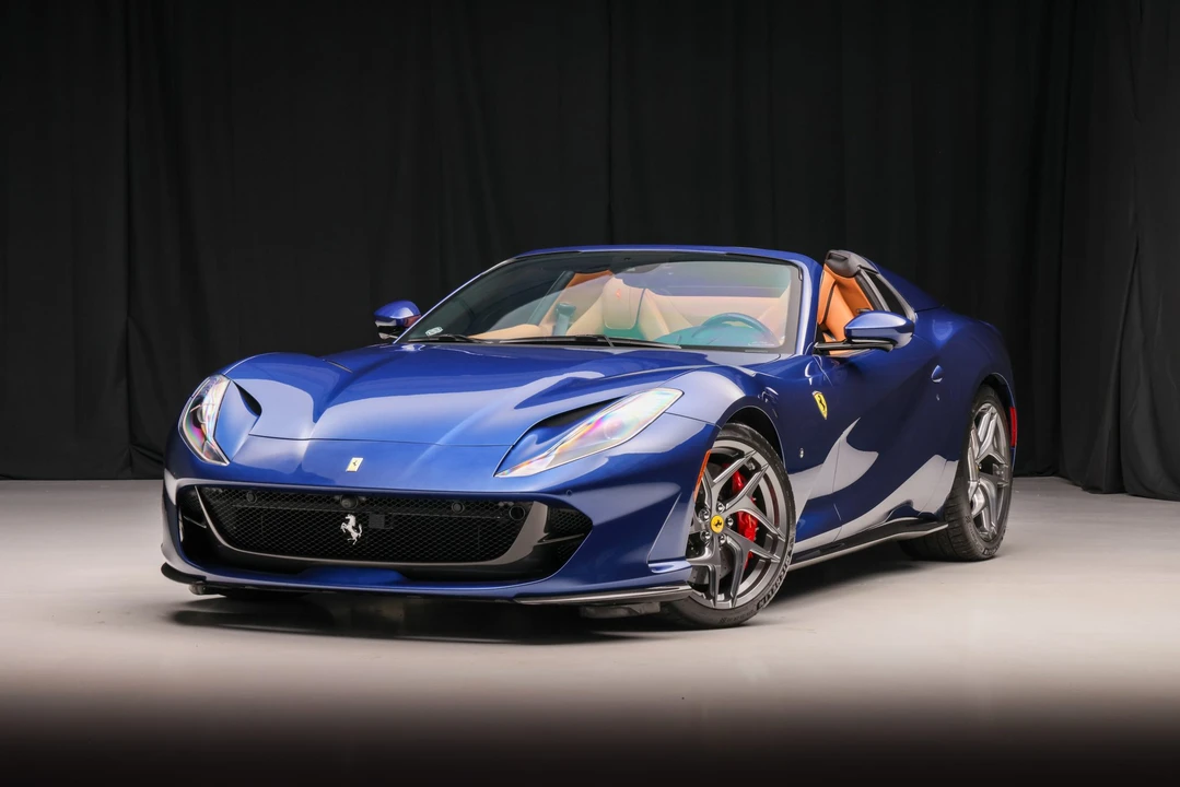 2022 Ferrari 812 GTS - Image 2 of 31