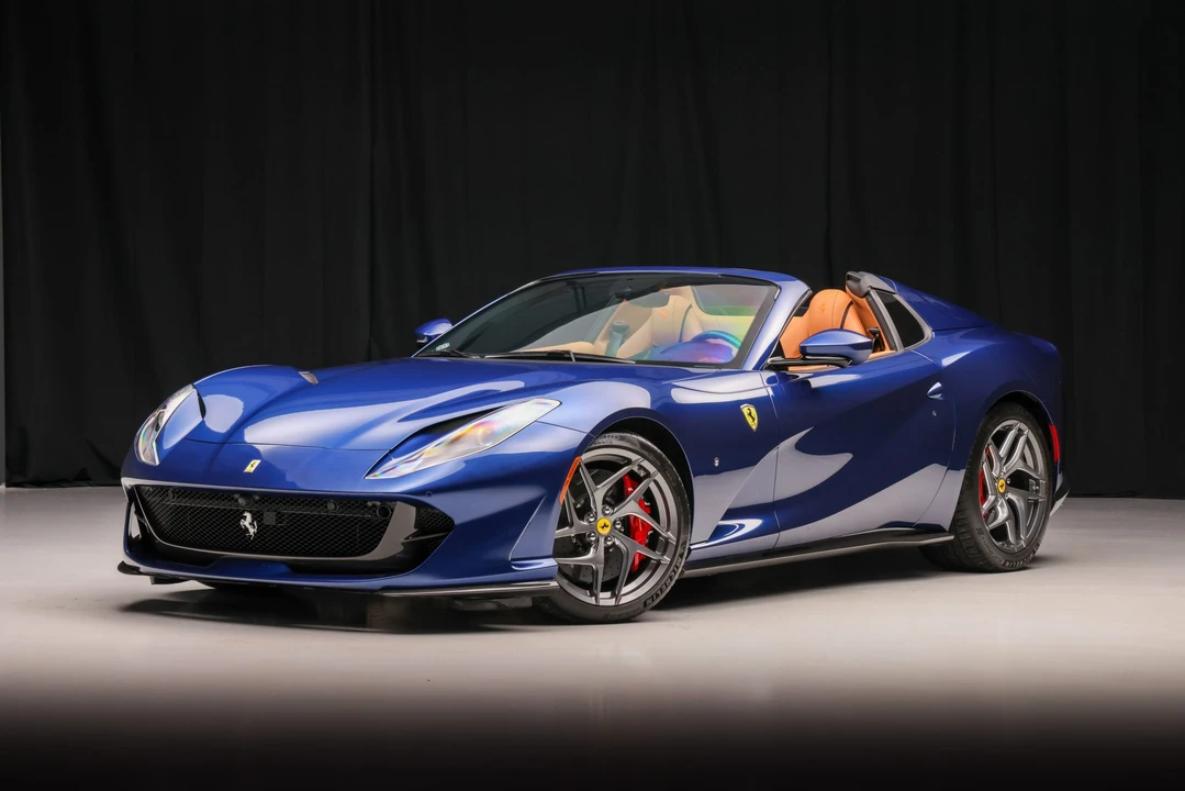 2022 Ferrari 812 GTS - Image 4 of 31