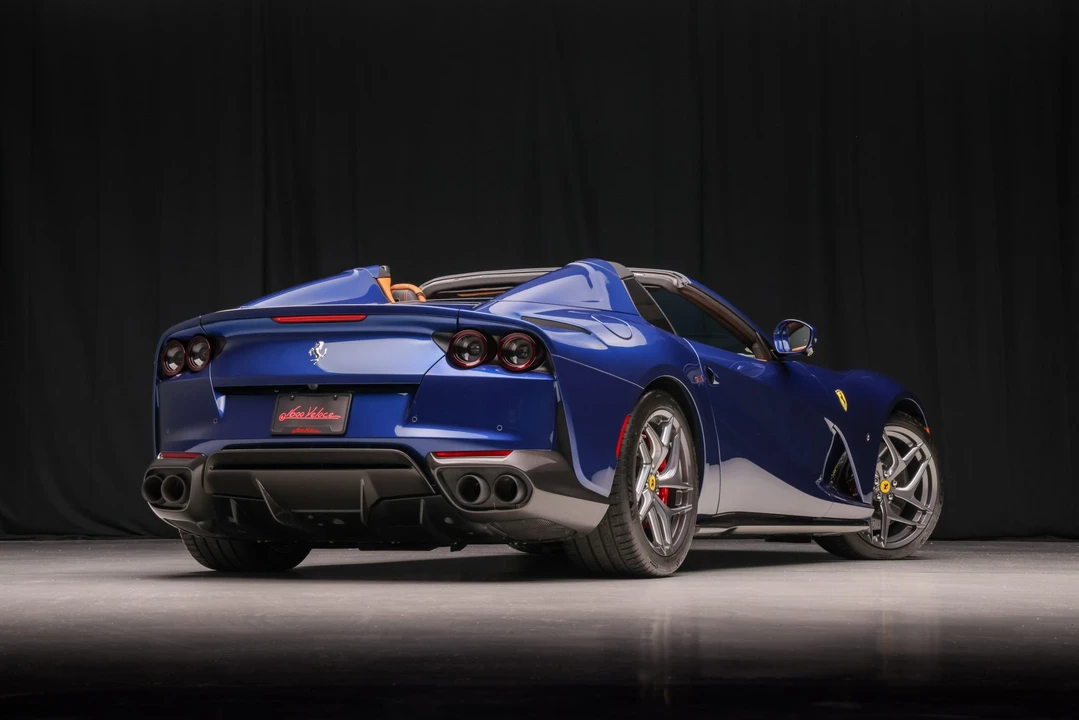 2022 Ferrari 812 GTS - Image 16 of 31