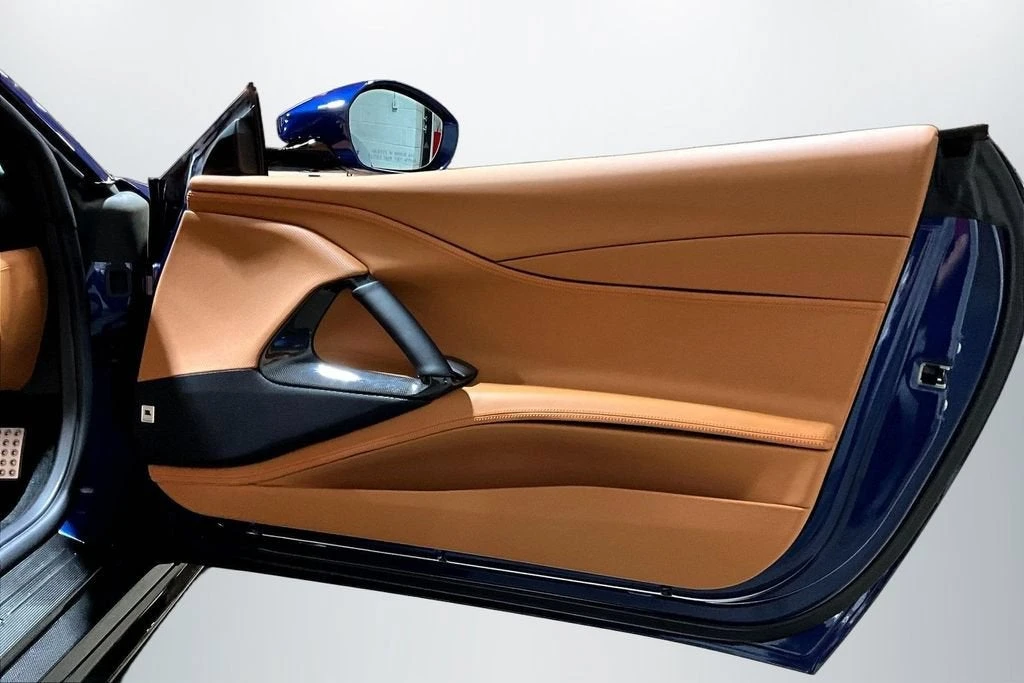 2022 Ferrari 812 GTS - Image 22 of 30