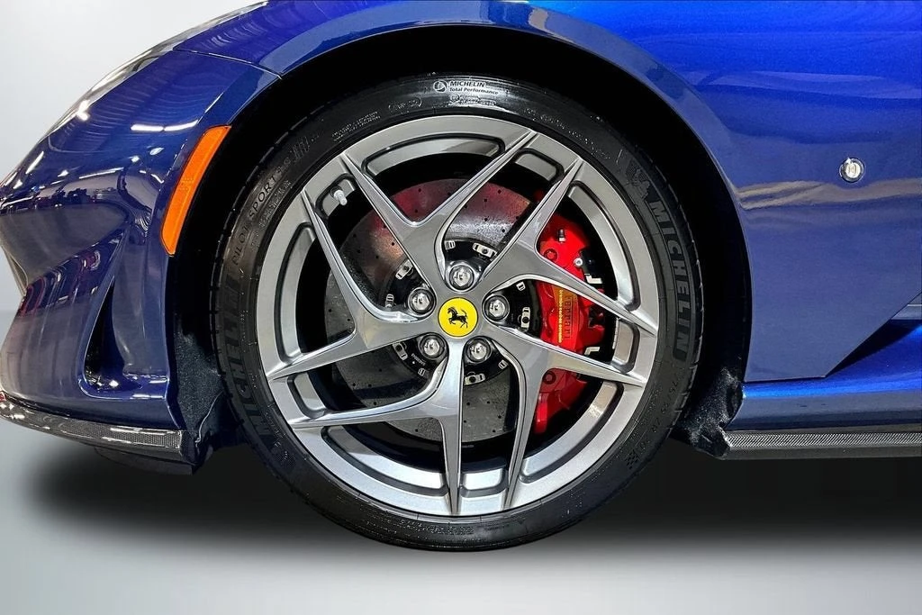2022 Ferrari 812 GTS - Image 28 of 30