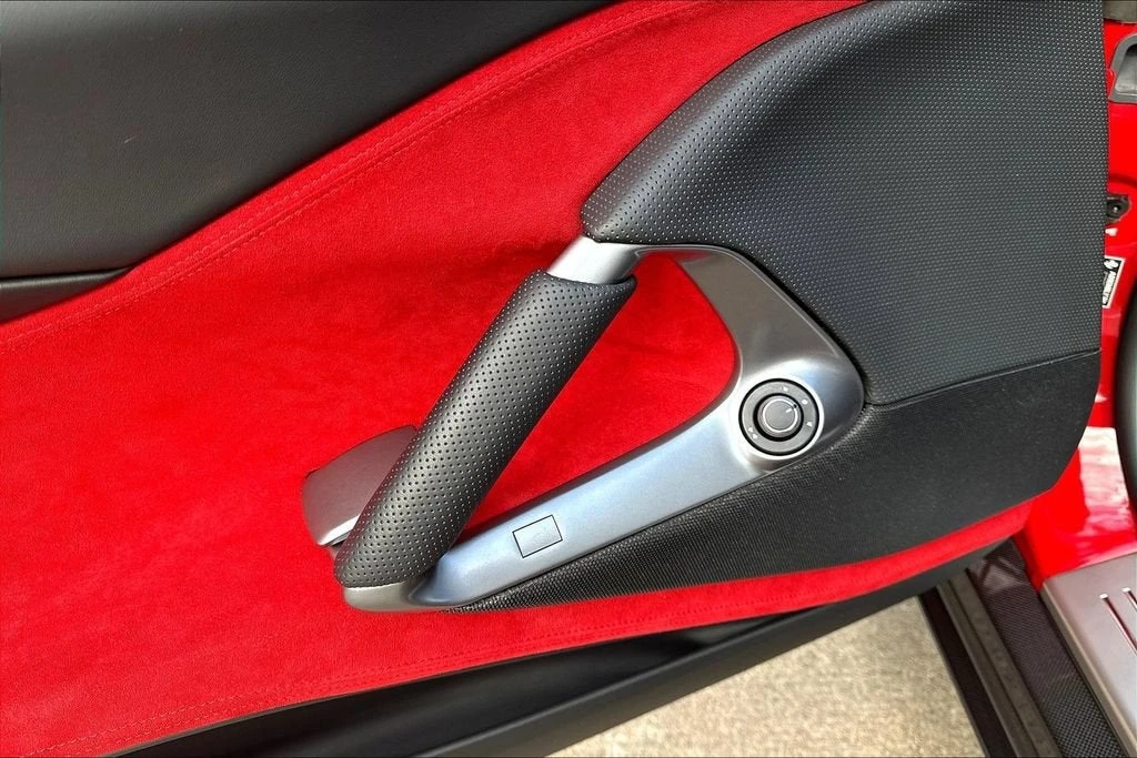 2022 Ferrari 812 GTS - Image 30 of 30