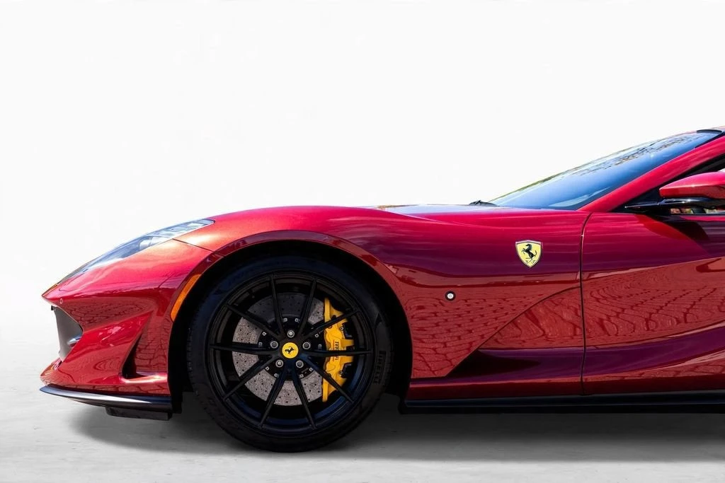 2022 Ferrari 812 GTS - Image 28 of 31