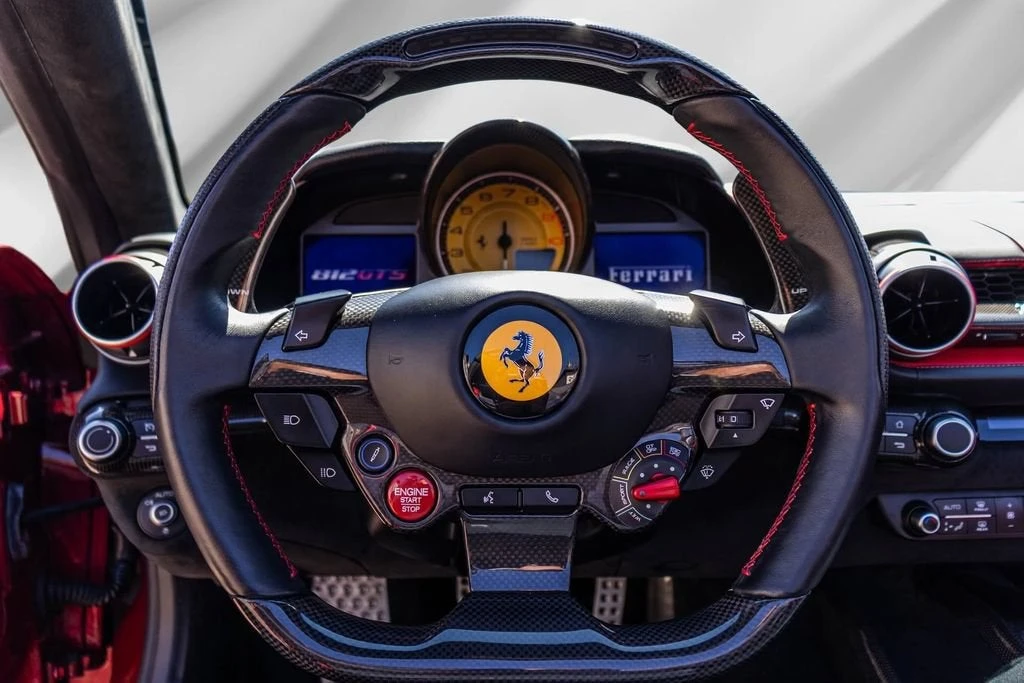 2022 Ferrari 812 GTS - Image 4 of 31