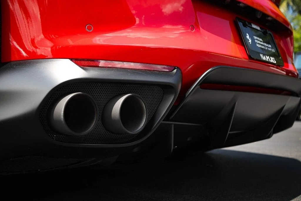 2022 Ferrari 812 GTS - Image 24 of 31