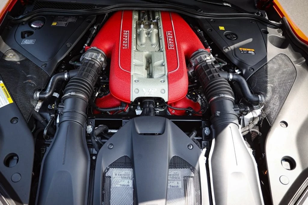 2022 Ferrari 812 GTS - Image 27 of 31