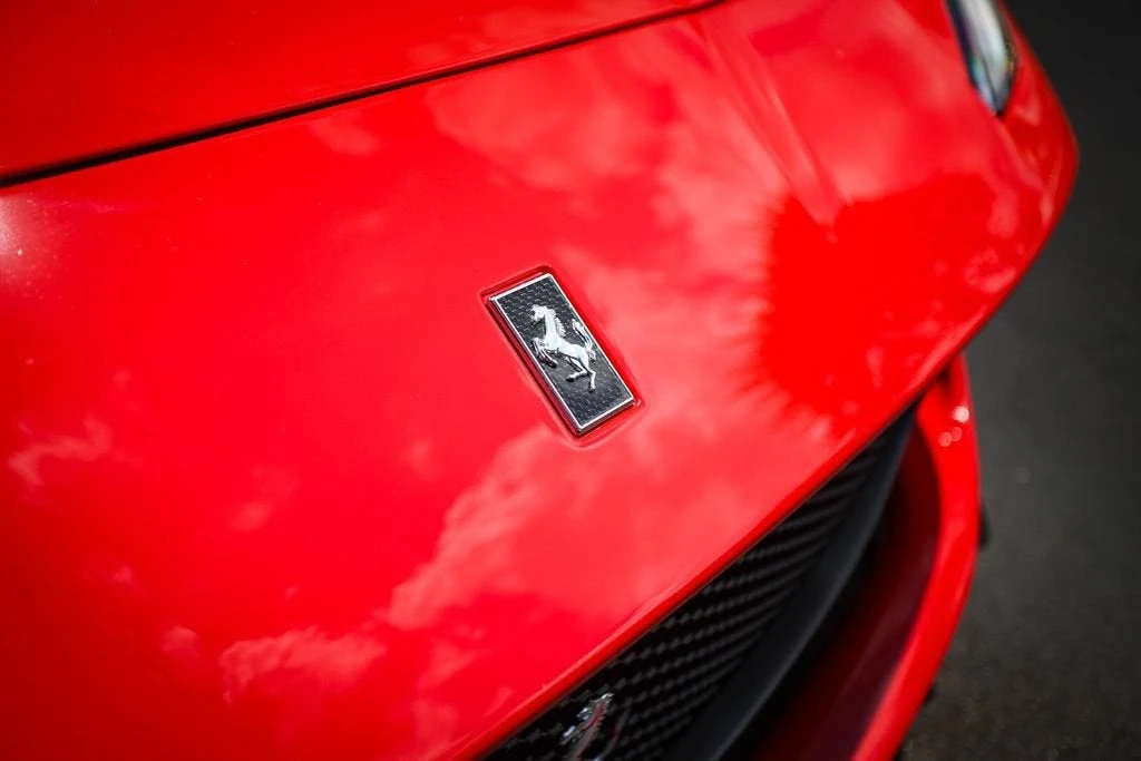 2022 Ferrari 812 GTS - Image 14 of 31