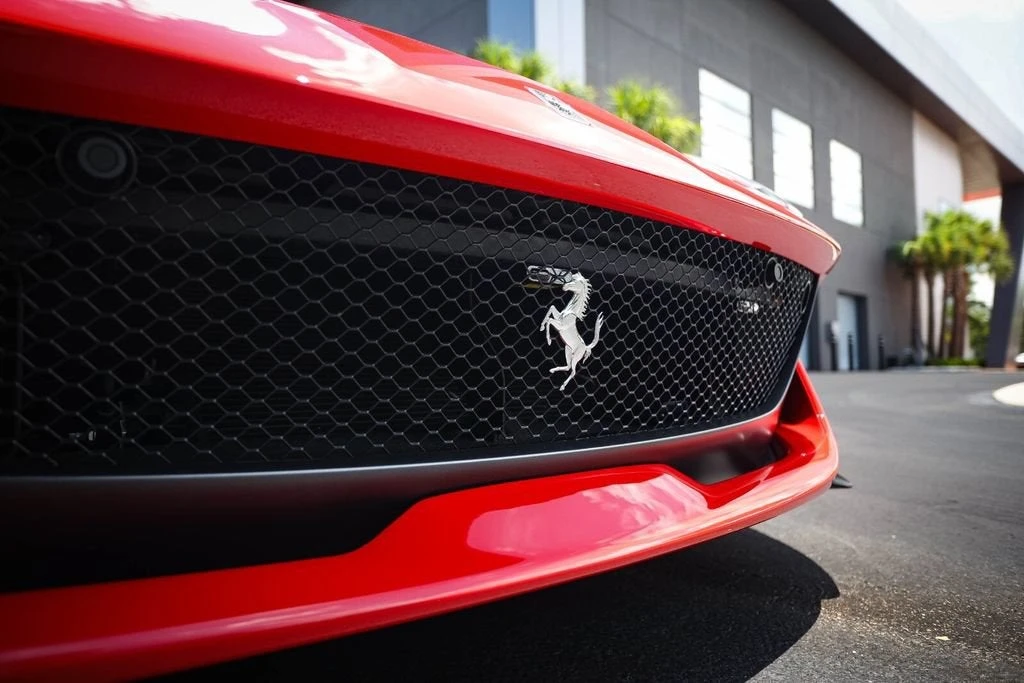 2022 Ferrari 812 GTS - Image 13 of 31