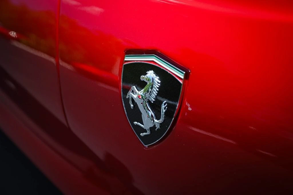 2022 Ferrari 812 GTS - Image 19 of 31