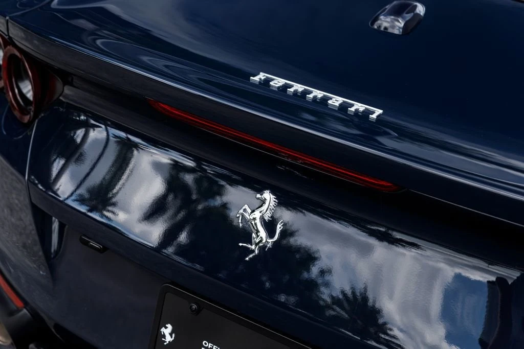 2022 Ferrari 812 GTS - Image 18 of 31