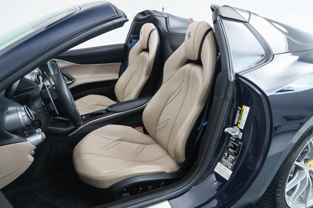 2022 Ferrari 812 GTS - Image 5 of 31