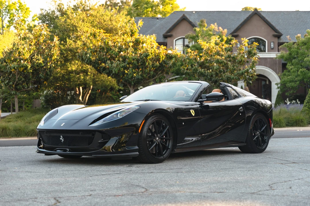 2022 Ferrari 812 GTS - Image 6 of 31